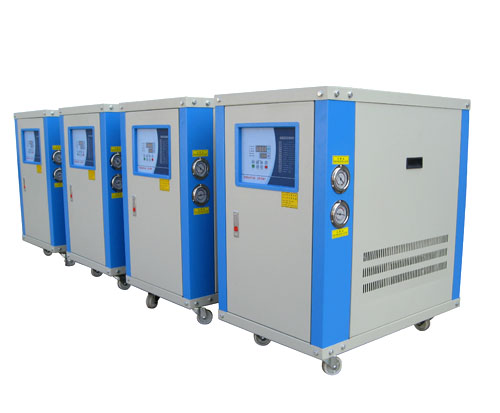 水冷式冷水機與冷凍機的工作原理及應用優勢解析